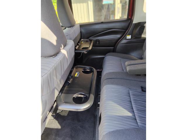 デリカD:2 ハイブリッドMZ 全方位カメラ付ナビパッケージ 実走行44833KM 全方位カメラ付きナビTV DVD HUD LEDヘッド Bカメラ ETC シートヒーター 両側パワスラ 衝突被害軽減ブレーキ クルコン クリアランスソナー オールシーズンタイヤ(26枚目)