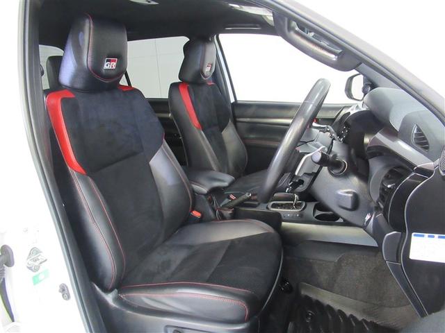 ハイラックス Ｚ　ＧＲスポーツ　４ＷＤ　メモリーナビ　ミュージックプレイヤー接続可　バックカメラ　衝突被害軽減システム　ＥＴＣ　ＬＥＤヘッドランプ　ワンオーナー　アイドリングストップ　ディーゼル（5枚目）