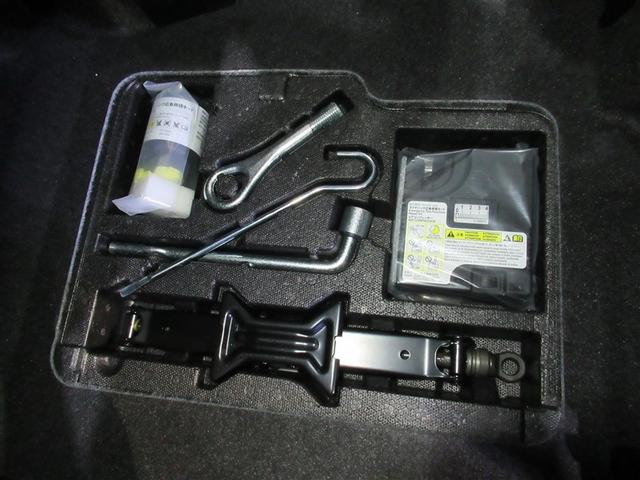 ルーミー カスタムＧ－Ｔ　フルセグ　ミュージックプレイヤー接続可　バックカメラ　衝突被害軽減システム　ＥＴＣ　両側電動スライド　ＬＥＤヘッドランプ　ワンオーナー　アイドリングストップ（28枚目）