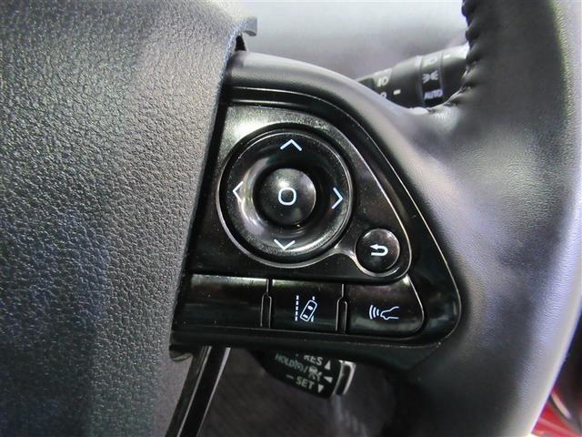 プリウス Ａツーリングセレクション　ワンセグ　メモリーナビ　ミュージックプレイヤー接続可　バックカメラ　衝突被害軽減システム　ＥＴＣ　ドラレコ　ＬＥＤヘッドランプ　ワンオーナー（12枚目）