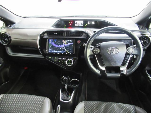 アクア クロスオーバー　グラム　フルセグ　メモリーナビ　ＤＶＤ再生　ミュージックプレイヤー接続可　バックカメラ　衝突被害軽減システム　ＥＴＣ　ドラレコ　ＬＥＤヘッドランプ　ワンオーナー（4枚目）