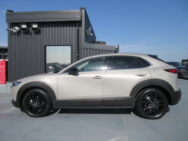 CX-30 XD ブラックトーンエディション 衝突被害軽減システム アダプティブクルーズコントロール 全周囲カメラ オートマチックハイビーム 電動シート シートヒーター バックカメラ オートライト LEDヘッドランプ ETC Bluetooth(3枚目)