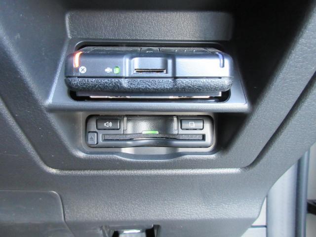 CX-30 XD ブラックトーンエディション 衝突被害軽減システム アダプティブクルーズコントロール 全周囲カメラ オートマチックハイビーム 電動シート シートヒーター バックカメラ オートライト LEDヘッドランプ ETC Bluetooth(14枚目)