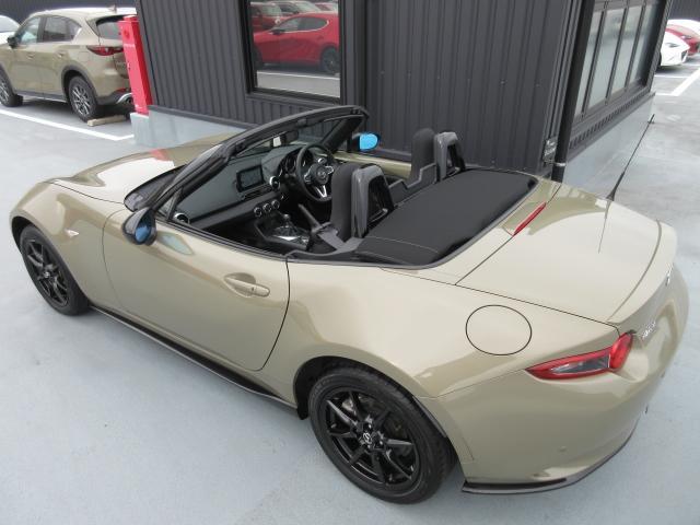 ロードスター Sスペシャルパッケージ 衝突被害軽減システム オートマチックハイビーム シートヒーター バックカメラ オートクルーズコントロール オートライト LEDヘッドランプ ETC Bluetooth ワンオーナー(17枚目)