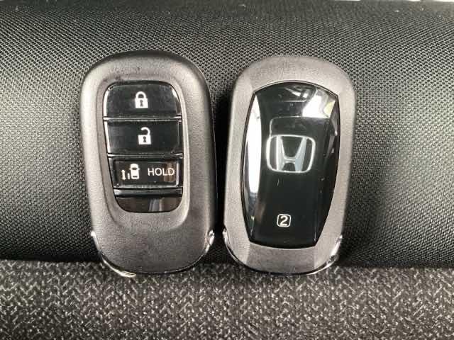 Ｎ－ＢＯＸカスタム ベースグレード　レンタＵＰ　禁煙車　９インチインターナビ　フルセグＴＶ　ＢｌｕｅｔｏｏｔｈＡｕｄｉｏ　ＤＶＤ／ＣＤ再生　左側Ｐスライドドア　ＬＥＤヘッドライト　ＥＴＣ　ドラレコ　アダプティブクルーズコントロール（10枚目）