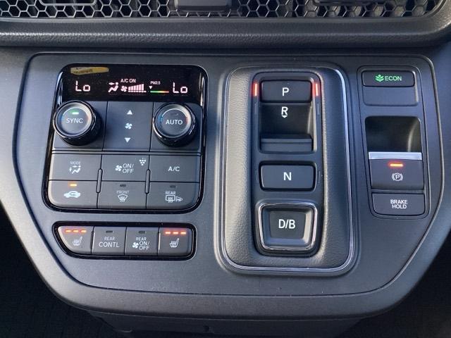 ステップワゴン e:HEVスパーダ レンタUP 禁煙車 11.4インチホンダコネクトナビ フルセグTV BluetoothAudio フリップダウンモニター 全周囲カメラ ドラレコ前後 両側Pスライドドア シートヒーター ETC(14枚目)