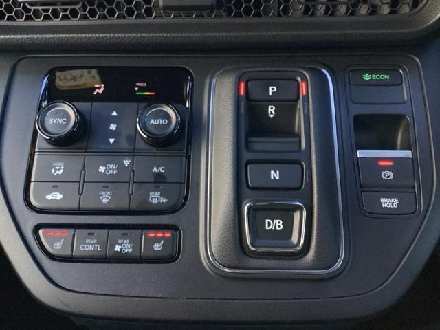 ステップワゴン eHEVスパーダプレミアムラインブラックエディション レンタUP 禁煙車 11.4インチHondaCONNECTナビ フリップダウンモニター ドラレコ前後 シートヒーター 電動リアゲート 両側Pスライドドア LEDヘッドライト ETC(18枚目)