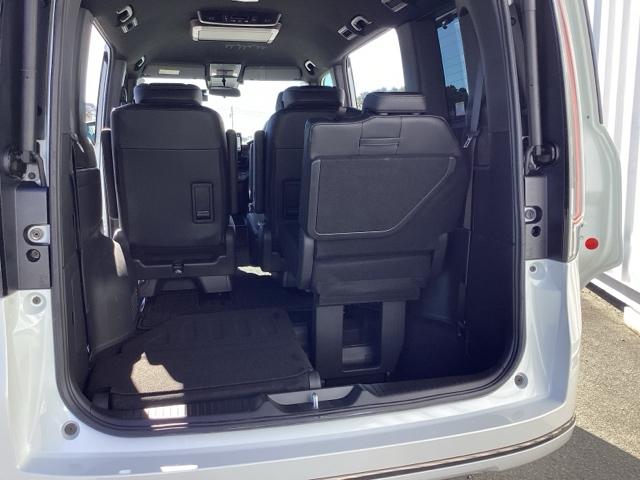 ステップワゴン eHEVスパーダプレミアムラインブラックエディション レンタUP 禁煙車 11.4インチHondaCONNECTナビ フリップダウンモニター ドラレコ前後 シートヒーター 電動リアゲート 両側Pスライドドア LEDヘッドライト ETC(29枚目)