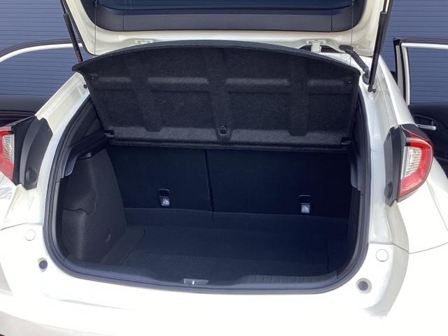 シビック タイプＲ　フルノーマル　ワンオーナー　禁煙車　フロントドライブレコーダー　ホンダ純正ナビ　バックカメラ　ＥＴＣ　スマートキー　盗難防止装置　１年間走行距離無制限保証付き　クルーズコントロール（21枚目）