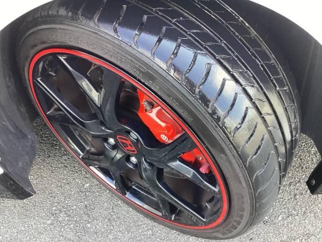 シビック タイプＲ　フルノーマル　ワンオーナー　禁煙車　フロントドライブレコーダー　ホンダ純正ナビ　バックカメラ　ＥＴＣ　スマートキー　盗難防止装置　１年間走行距離無制限保証付き　クルーズコントロール（24枚目）