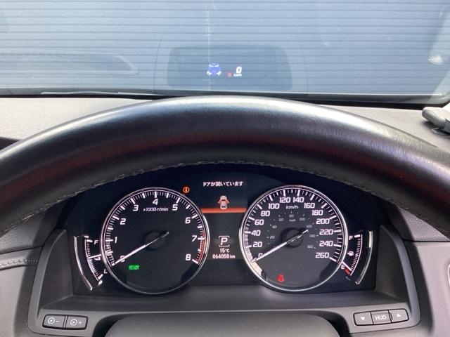 レジェンド ハイブリッド　ＥＸ　前後ドライブレコーダー　ホンダ純正ナビ　フルセグＴＶ　Ｂｌｕｅｔｏｏｔｈ　バックカメラ　運転席助手席シートヒーター　禁煙車　サンルーフ　ＬＥＤヘッドライト　スマートキー　ホンダセンシング（18枚目）