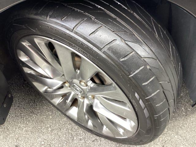 レジェンド ハイブリッド　ＥＸ　前後ドライブレコーダー　ホンダ純正ナビ　フルセグＴＶ　Ｂｌｕｅｔｏｏｔｈ　バックカメラ　運転席助手席シートヒーター　禁煙車　サンルーフ　ＬＥＤヘッドライト　スマートキー　ホンダセンシング（34枚目）