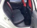 ☆後部座席☆後席も広いスペースでひざ周りラクラク♪長時間のっても快適ですね♪
