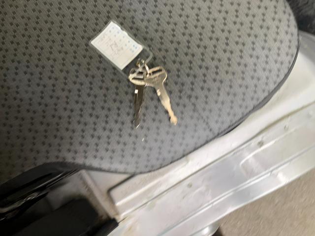 キャリイトラック KCエアコン・パワステ オートマ FM・AMラジオ ETC ドラレコ(15枚目)