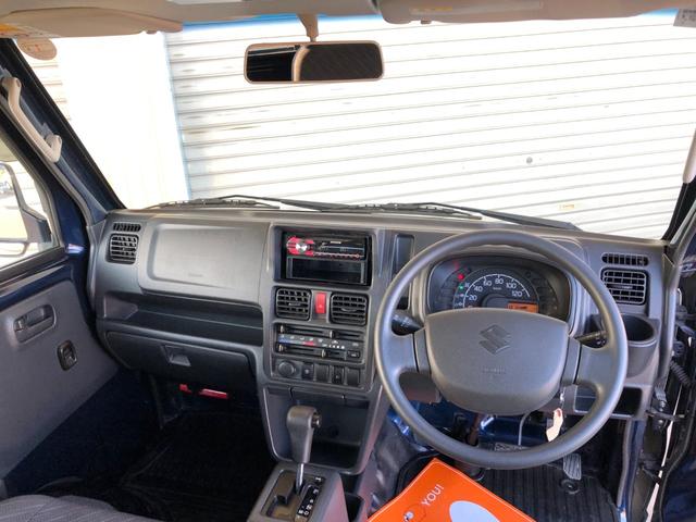 スーパーキャリイ X ディスチャージヘッド装着車 フォグランプ キーレス 荷台マット ドアバイザー 社外CDオーディオ オートギヤシフト 2nd発進(8枚目)