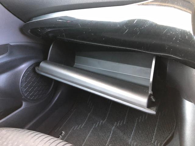 プリウス S 純正SDナビ フルセグTV バックガイドモニター ビルトインETC ステアリングリモコン クルーズコントロール 前後ドラレコ(28枚目)