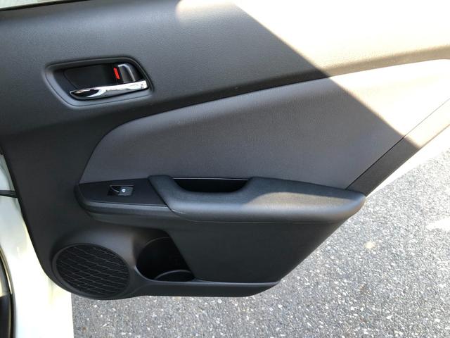 プリウス S 純正SDナビ フルセグTV バックガイドモニター ビルトインETC ステアリングリモコン クルーズコントロール 前後ドラレコ(40枚目)