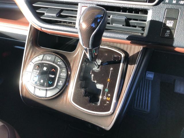 エスクァイア Ｇｉ　プレミアムパッケージ　純正１０インチＳＤナビ　フルセグＴＶ　バックモニター　後席１２．１インチフリップダウンモニター　ビルトインＥＴＣ　スマートキー２個　両側パワースライドドア　ハーフレザーシート　シートヒーター（28枚目）