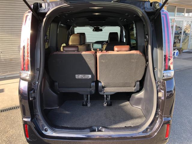 エスクァイア Ｇｉ　プレミアムパッケージ　純正１０インチＳＤナビ　フルセグＴＶ　バックモニター　後席１２．１インチフリップダウンモニター　ビルトインＥＴＣ　スマートキー２個　両側パワースライドドア　ハーフレザーシート　シートヒーター（55枚目）