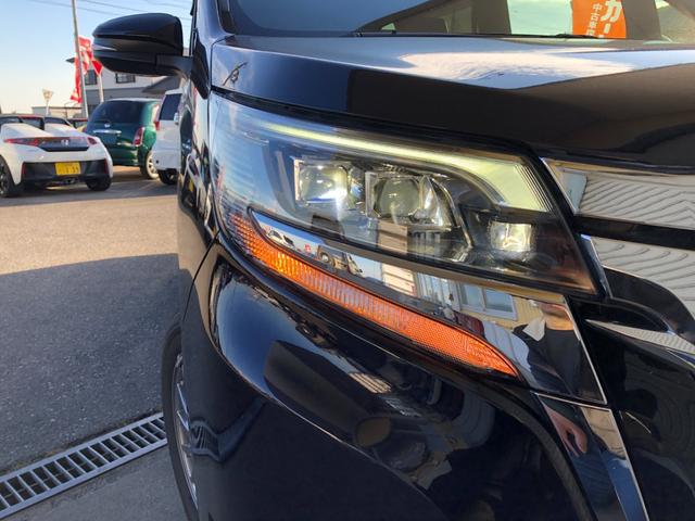 エスクァイア Ｇｉ　プレミアムパッケージ　純正１０インチＳＤナビ　フルセグＴＶ　バックモニター　後席１２．１インチフリップダウンモニター　ビルトインＥＴＣ　スマートキー２個　両側パワースライドドア　ハーフレザーシート　シートヒーター（60枚目）