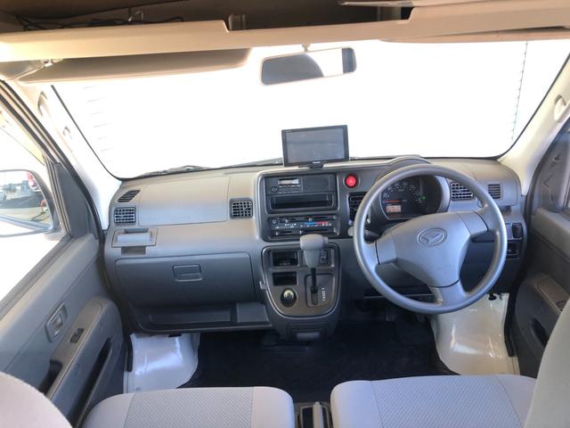 ハイゼットカーゴ ＤＸ　社外ポータブルナビ　ワンセグＴＶ　キーレス　パワーウインド　ファブリックシート　ルーフシェルフ　社外１２インチアルミ（8枚目）