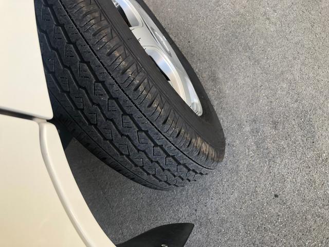 ハイゼットカーゴ ＤＸ　社外ポータブルナビ　ワンセグＴＶ　キーレス　パワーウインド　ファブリックシート　ルーフシェルフ　社外１２インチアルミ（37枚目）