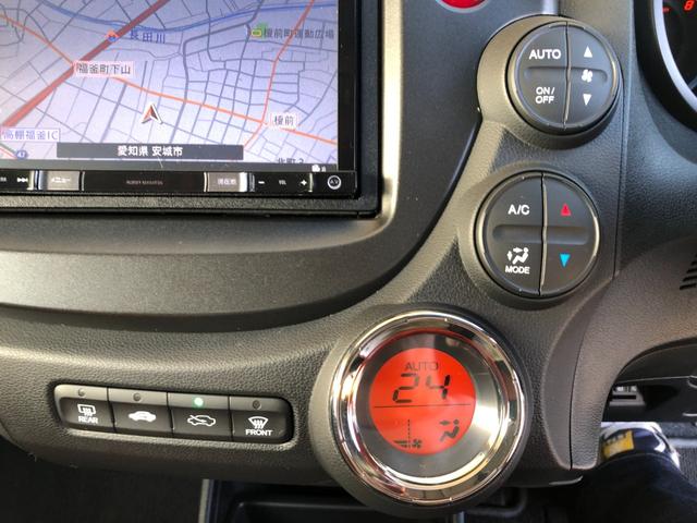 フィット RS 社外メモリーナビ ワンセグTV ETC 前後ドラレコ キーレス 純正16インチアルミ HIDヘッドライト フォグランプ 純正エアロ リアスポ(14枚目)