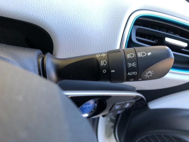 プリウス Ａ　純正９インチＳＤナビ　フルセグＴＶ　バックガイドモニター　ビルトインＥＴＣ　ステアリングリモコン　前後ドラレコ　クルコン　スマートキー２個　ＨＵＤ　ＢＳＭ　ＬＤＡ　プリクラッシュセーフティ　Ｐアシスト（27枚目）