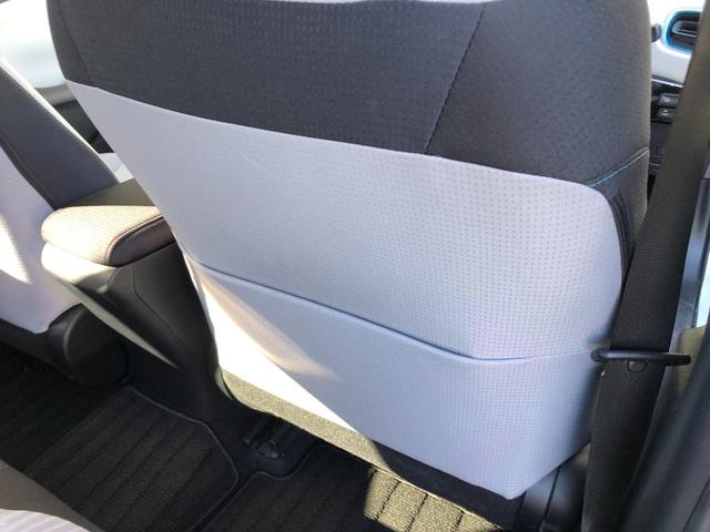 プリウス Ａ　純正９インチＳＤナビ　フルセグＴＶ　バックガイドモニター　ビルトインＥＴＣ　ステアリングリモコン　前後ドラレコ　クルコン　スマートキー２個　ＨＵＤ　ＢＳＭ　ＬＤＡ　プリクラッシュセーフティ　Ｐアシスト（41枚目）