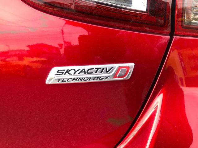 デミオ ＸＤツーリング　６速ミッション　純正ＳＤナビ　フルセグＴＶ　全方位モニター　ステアリングリモコン　ＥＴＣ　シートヒーター　ＴＥＩＮ車高調　前後ドラレコ　クルーズコントロール　アドバンストキー２個　ｉーＳＴＯＰ（50枚目）