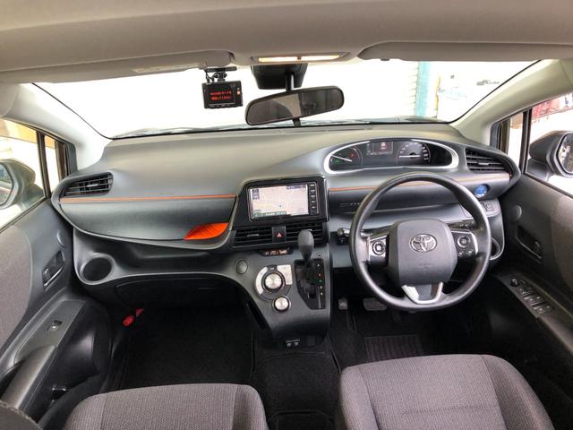 Toyota Sienta X