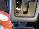 X ディスチャージヘッド装着車 フォグランプ キーレス 荷台マット ドアバイザー 社外CDオーディオ オートギヤシフト 2nd発進(19枚目)