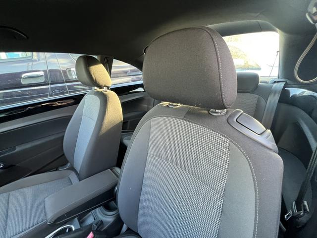 ETC ナビ オートクルーズコントロール アルミホイール HID キーレスエントリー AT 盗難防止システム ABS CD エアコン(9枚目)