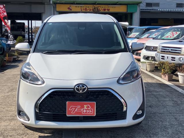 シエンタ ファンベースＧ　ＥＴＣ　バックカメラ　レーンアシスト　衝突被害軽減システム　両側電動スライドドア　オートマチックハイビーム　オートライト　スマートキー　アイドリングストップ　電動格納ミラー　シートヒーター　３列シート（12枚目）