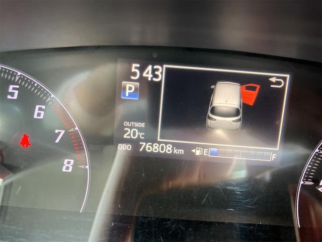 シエンタ ファンベースＧ　ＥＴＣ　バックカメラ　レーンアシスト　衝突被害軽減システム　両側電動スライドドア　オートマチックハイビーム　オートライト　スマートキー　アイドリングストップ　電動格納ミラー　シートヒーター　３列シート（31枚目）