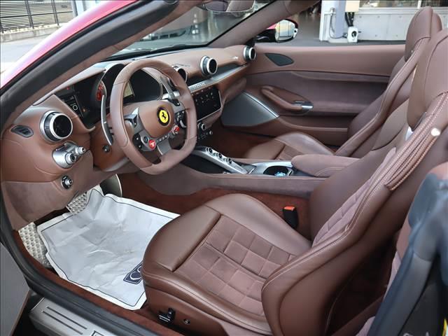 ポルトフィーノ F1 DCT 特注ツートーンペイント/OP507(15枚目)