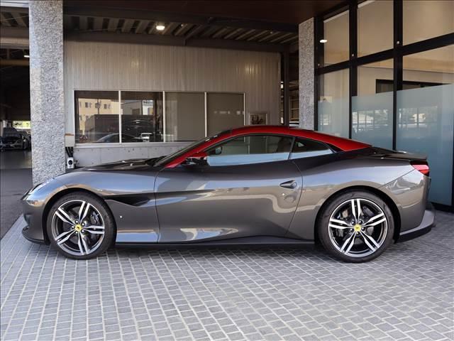 ポルトフィーノ F1 DCT 特注ツートーンペイント/OP507(25枚目)