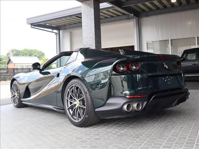 812GTS F1 DCT(2枚目)