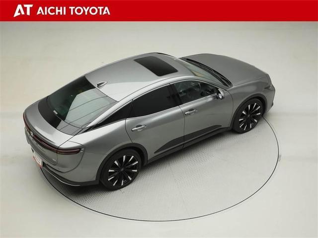 クラウンクロスオーバー ＲＳアドバンスド　ワンオーナー車　衝突軽減装置　パノラマルーフ　ドライブレコーダ　スマートキ－　オートクルーズコントロール　バックモニター　ＡＣ１００Ｖ電源　ＰＷシート　フルセグＴＶ　イモビライザー　ＴＶ　レザーシート（14枚目）