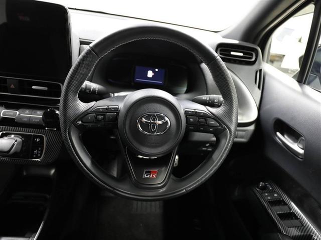 アクア ＧＲスポーツ　スマートキー＆プッシュスタート　イモビライザー　ＬＥＤライト　衝突軽減ブレーキ　地デジ　ワンオーナー車　ＡＣ１００Ｖ　クルコン　メモリナビ　ミュージックプレイヤー接続可　横滑り防止装置　オートエアコン（24枚目）