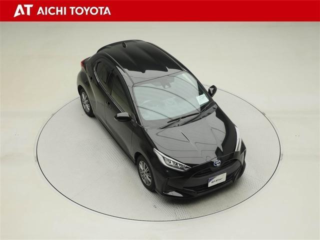 ヤリス ハイブリッドＧ　ＬＥＤライト　アルミホイール　サイドエアバッグ　スマートキ　Ｂモニター　ドライブレコーダー　横滑り防止装置　クルコン　セキュリティアラーム　メディアプレイヤー接続　パワステ　キーフリー　オートエアコン（16枚目）