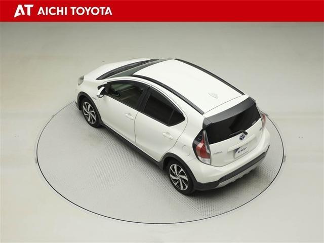 アクア X-アーバン ソリッド Bカメラ 横滑り防止装置 パワーウインドウ オートエアコン ETC車載器 スマートエントリー DVD LEDヘッドライト ABS ナビ&TV フルセグTV 1オーナー エアバック アルミホイール(12枚目)