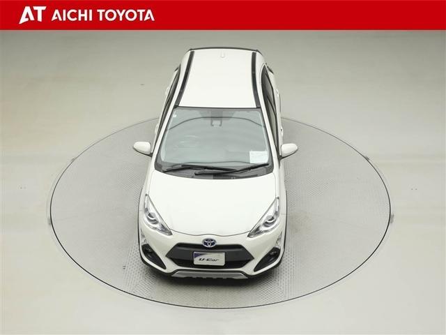 アクア X-アーバン ソリッド Bカメラ 横滑り防止装置 パワーウインドウ オートエアコン ETC車載器 スマートエントリー DVD LEDヘッドライト ABS ナビ&TV フルセグTV 1オーナー エアバック アルミホイール(17枚目)