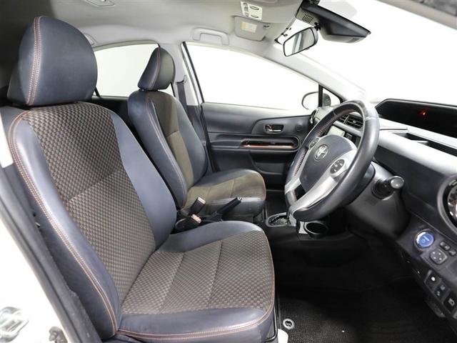 アクア X-アーバン ソリッド Bカメラ 横滑り防止装置 パワーウインドウ オートエアコン ETC車載器 スマートエントリー DVD LEDヘッドライト ABS ナビ&TV フルセグTV 1オーナー エアバック アルミホイール(19枚目)