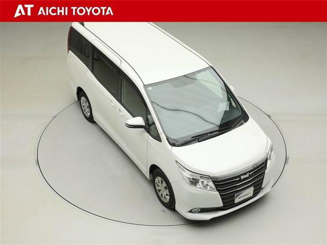 ノア Ｘ　イモビライザー　アイドリングストッ　ＤＶＤ再生可　ＡＵＸ　デュアルエアコン　ワンオーナー車　バックモニタ－　地デジＴＶ　ＬＥＤランプ　ＡＷ　スマートキ　オートエアコン　ＥＳＣ　ナビ＆ＴＶ　パワーステ（16枚目）