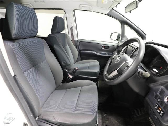 ノア Ｘ　イモビライザー　アイドリングストッ　ＤＶＤ再生可　ＡＵＸ　デュアルエアコン　ワンオーナー車　バックモニタ－　地デジＴＶ　ＬＥＤランプ　ＡＷ　スマートキ　オートエアコン　ＥＳＣ　ナビ＆ＴＶ　パワーステ（19枚目）