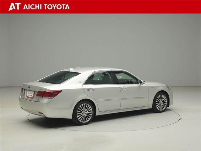 クラウンマジェスタ Fバージョン 衝突回避システム Pシート クルコン AUX DVD可 Wエアコン ETC車載器 Sキー 黒革シート エアコン LEDライト 盗難防止システム キーレス エアバッグ ナビTV 横滑防止 ABS 1オナ(6枚目)