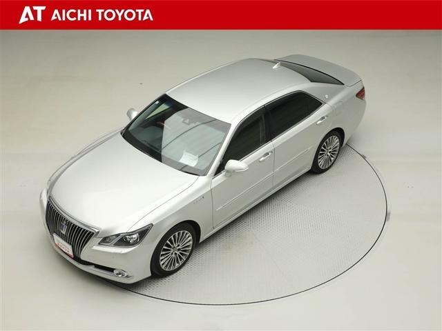 クラウンマジェスタ Fバージョン 衝突回避システム Pシート クルコン AUX DVD可 Wエアコン ETC車載器 Sキー 黒革シート エアコン LEDライト 盗難防止システム キーレス エアバッグ ナビTV 横滑防止 ABS 1オナ(10枚目)