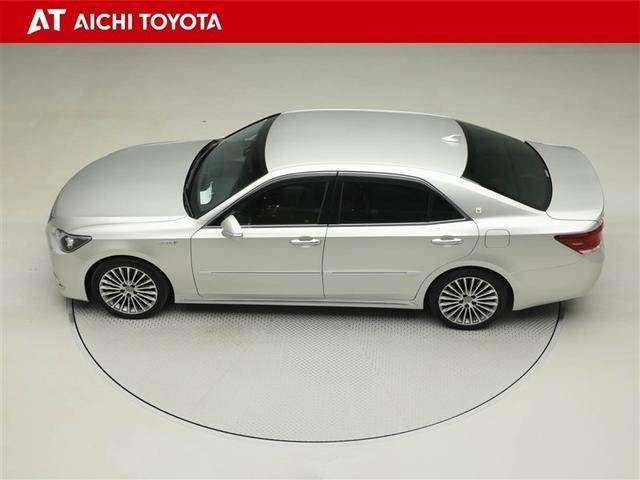 クラウンマジェスタ Fバージョン 衝突回避システム Pシート クルコン AUX DVD可 Wエアコン ETC車載器 Sキー 黒革シート エアコン LEDライト 盗難防止システム キーレス エアバッグ ナビTV 横滑防止 ABS 1オナ(11枚目)