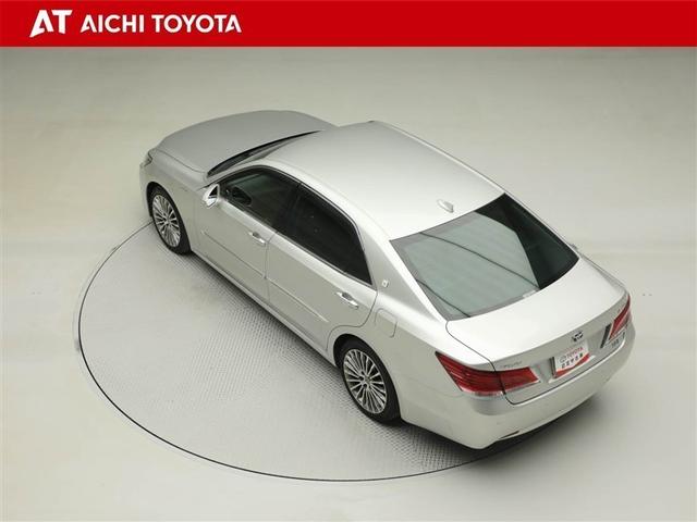 クラウンマジェスタ Fバージョン 衝突回避システム Pシート クルコン AUX DVD可 Wエアコン ETC車載器 Sキー 黒革シート エアコン LEDライト 盗難防止システム キーレス エアバッグ ナビTV 横滑防止 ABS 1オナ(12枚目)